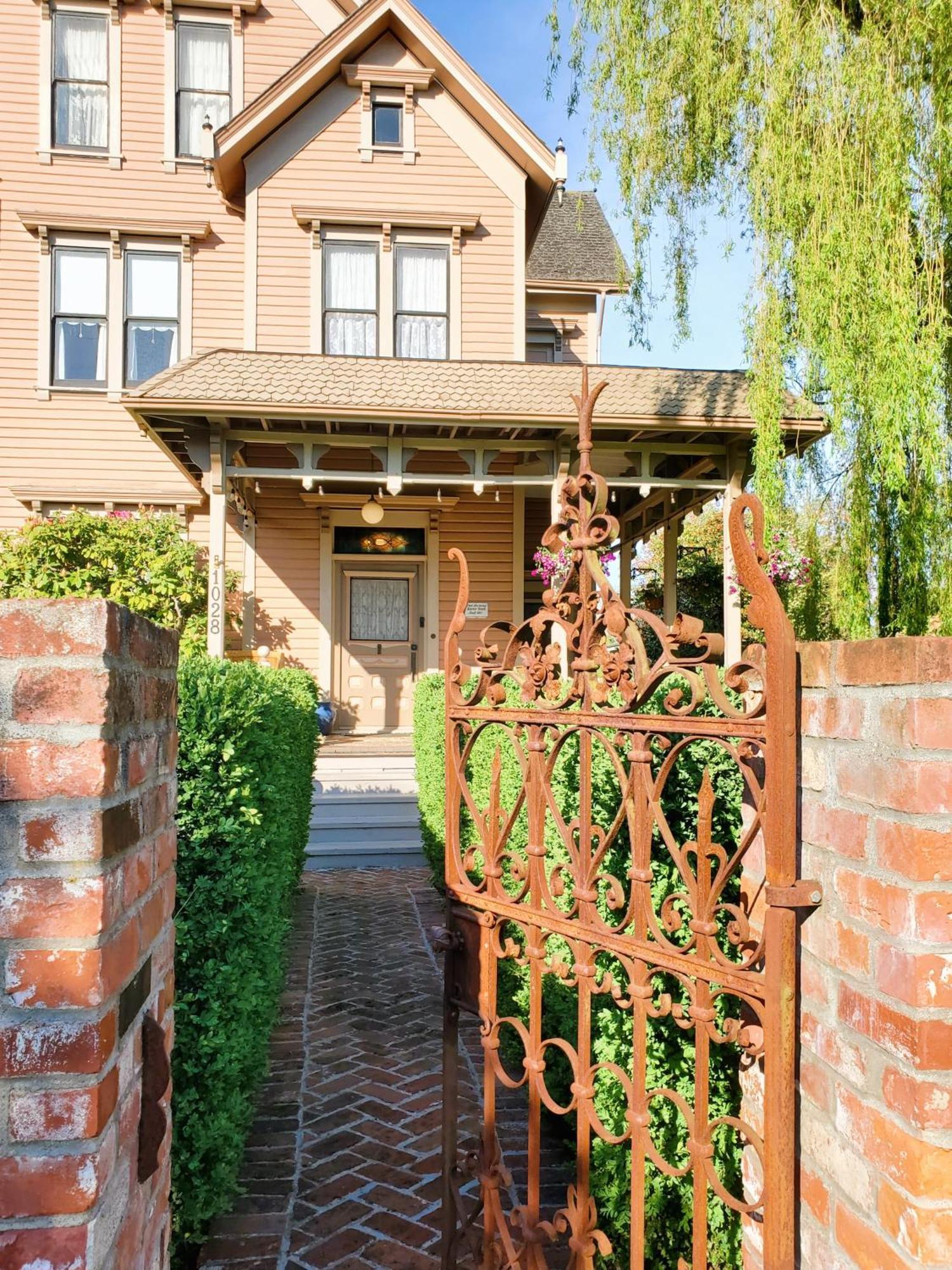 Adams Pragge House - Victorian Bed & Breakfast Port Townsend Exteriör bild